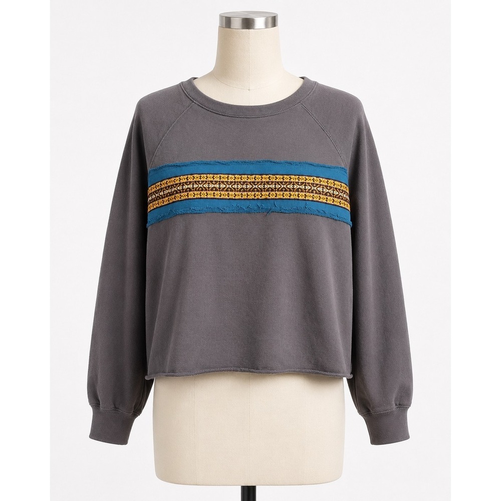 Natural Life Sweatshirt Womens L/XL Gray Boho Woven Trim Raw Hem Cropped Pullove